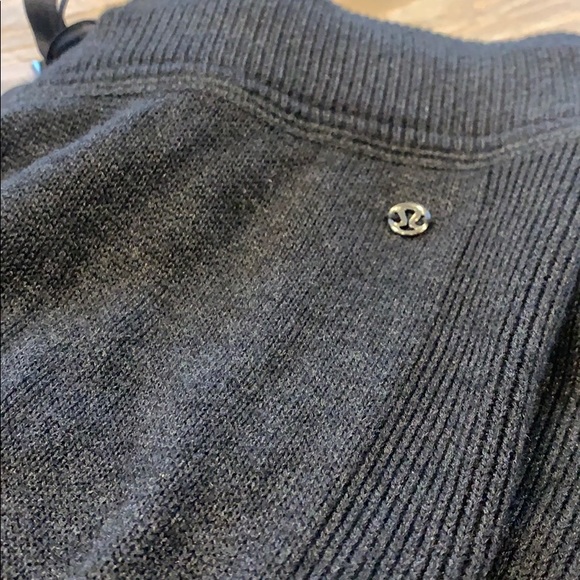 Lululemon Knit Stirrup Limited Edition Pant - Picture 6 of 10